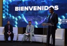 De espectadores a protagonistas en la adopción en la IA: Herramientas que cambian la educación global De espectadores a protagonistas en la adopción en la IA: Herramientas que cambian la educación global