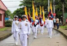 Marinos de Colombia engalanaron el desfile en conmemoración al día de la diversidad étnica y cultural Marinos de Colombia engalanaron el desfile en conmemoración al día de la diversidad étnica y cultural